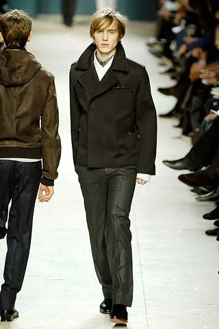 Look 16